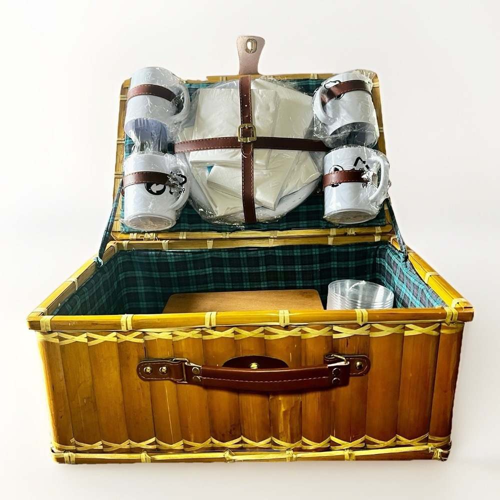 Picnic Basket for 4 Persons, Bamboo Camping Baskets Set‎ for Outdoor Party